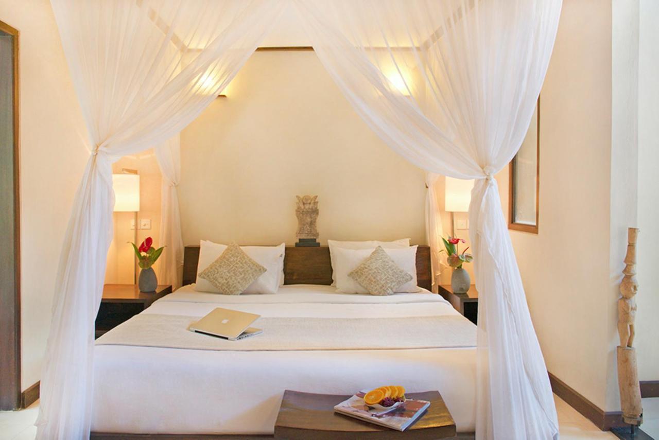 Villa Kubu Seminyak Ngoại thất bức ảnh