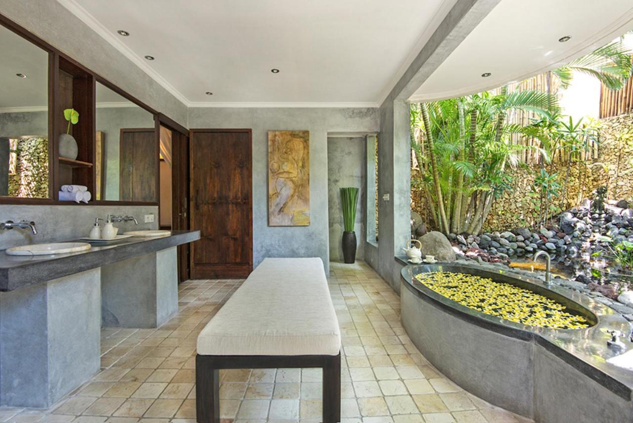 Villa Kubu Seminyak Ngoại thất bức ảnh