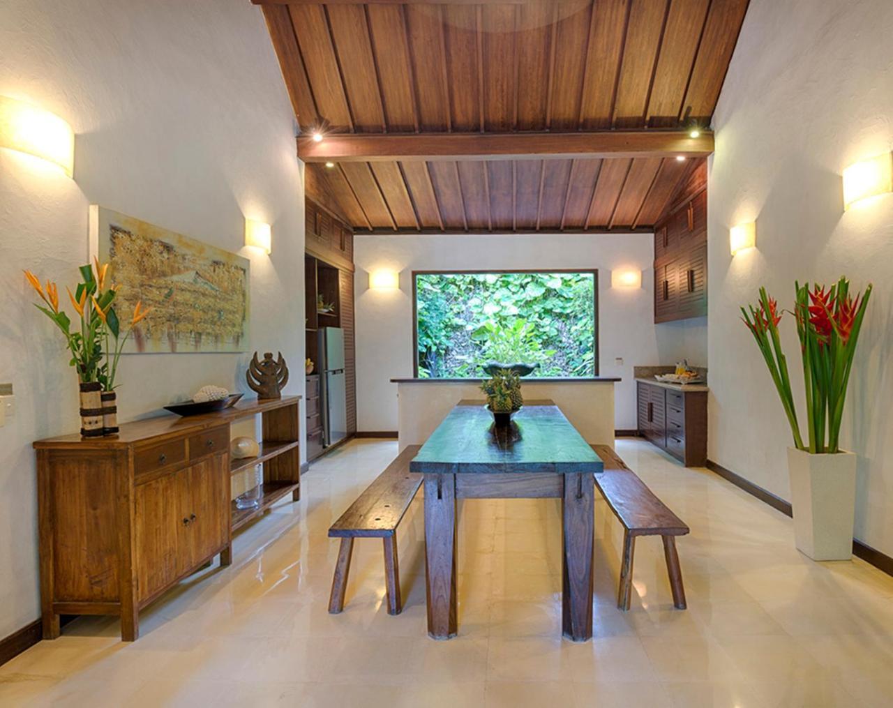Villa Kubu Seminyak Ngoại thất bức ảnh