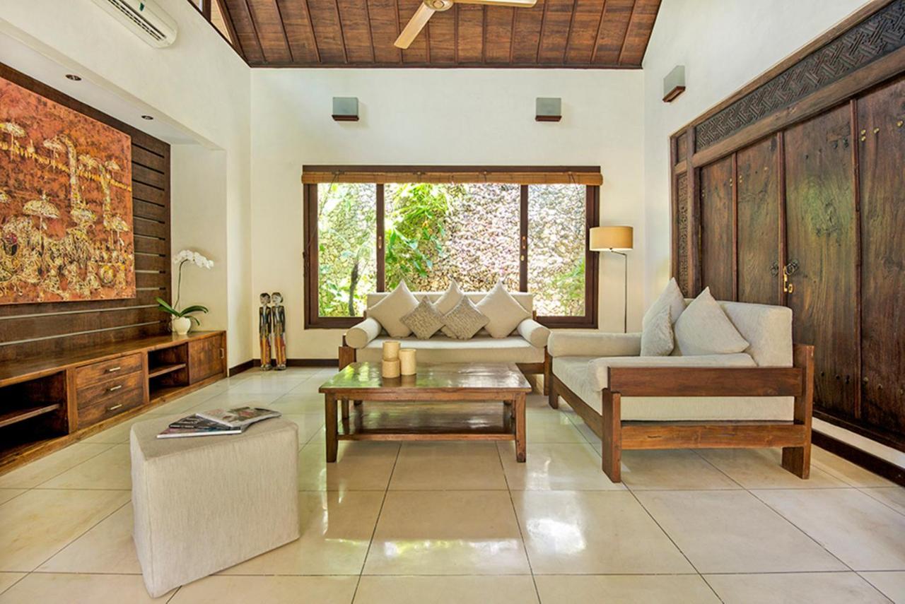 Villa Kubu Seminyak Ngoại thất bức ảnh