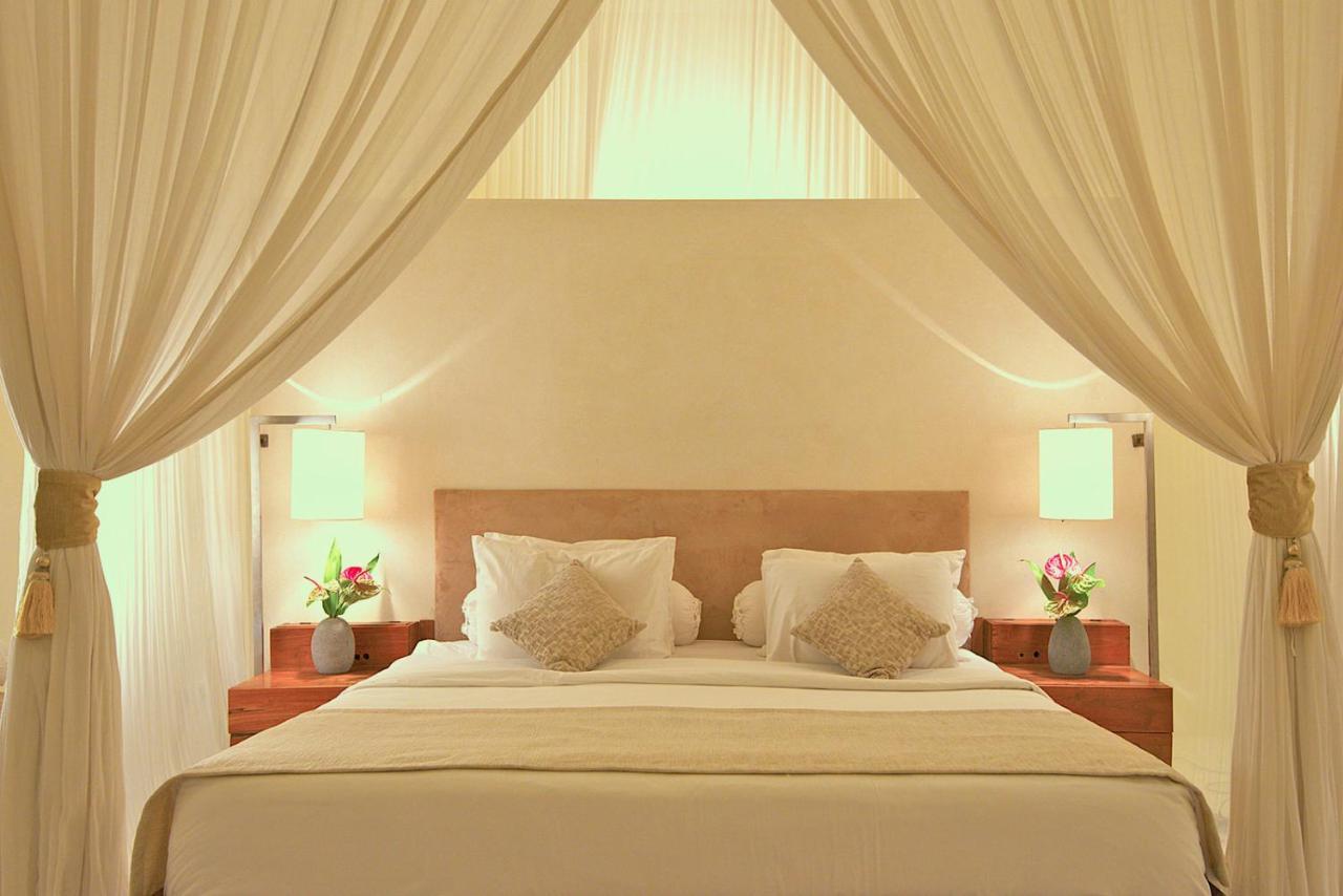 Villa Kubu Seminyak Ngoại thất bức ảnh